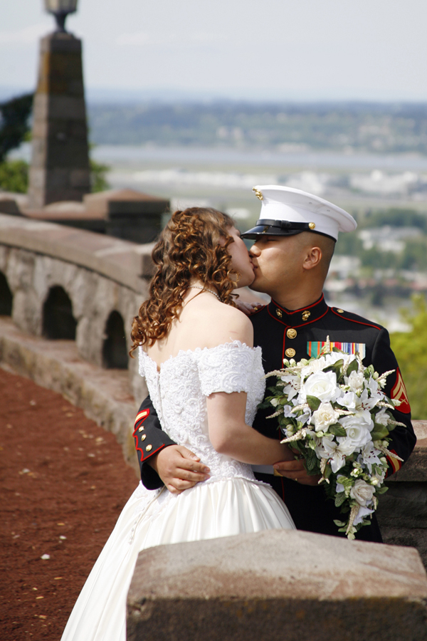 wedding photographer Portland Oregon