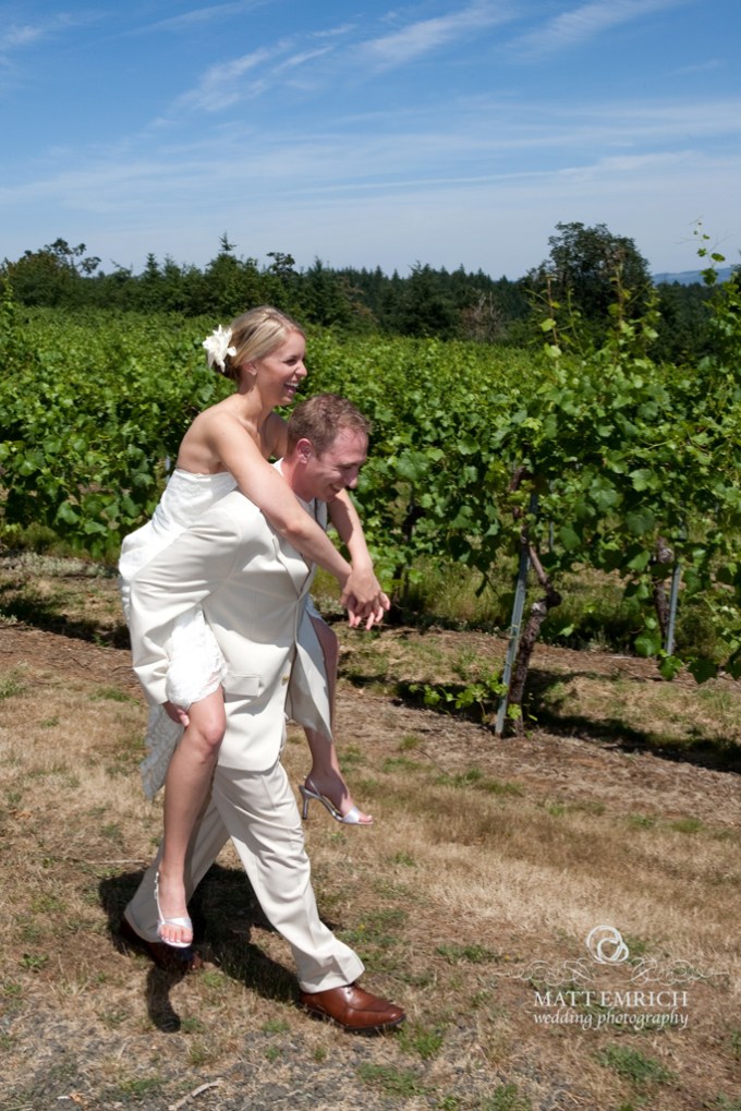 Beckenridge Vineyards wedding, Matt Emrich Photo