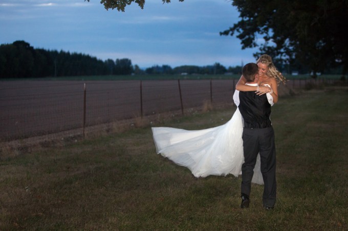 Matt Emrich Photo, Eugene wedding photographer