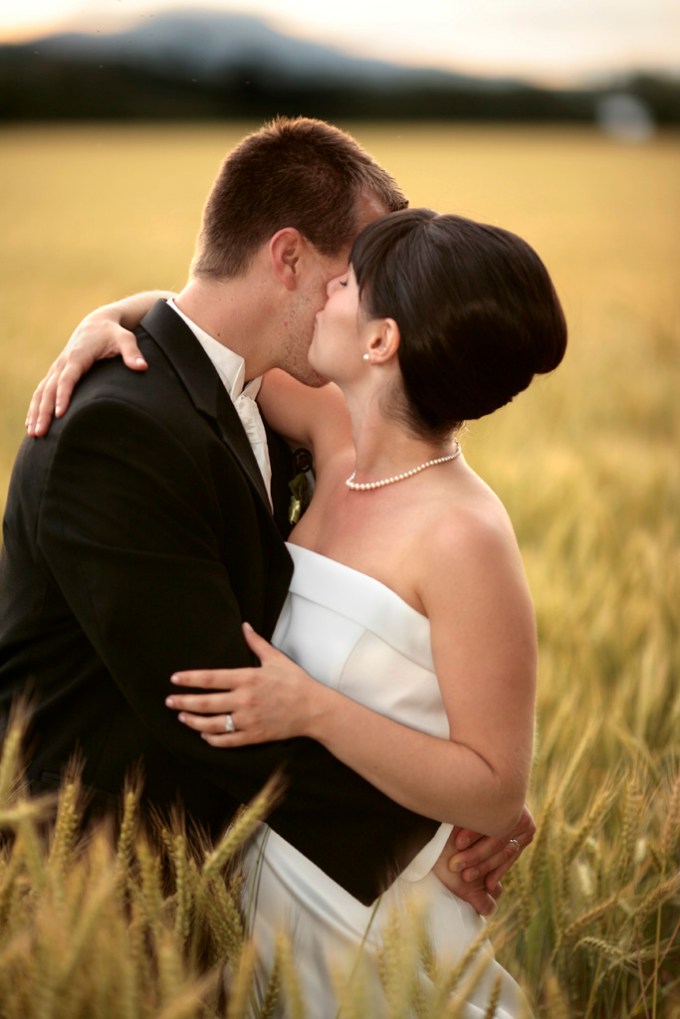 Eugene wedding photographer, Matt Emrich Photo