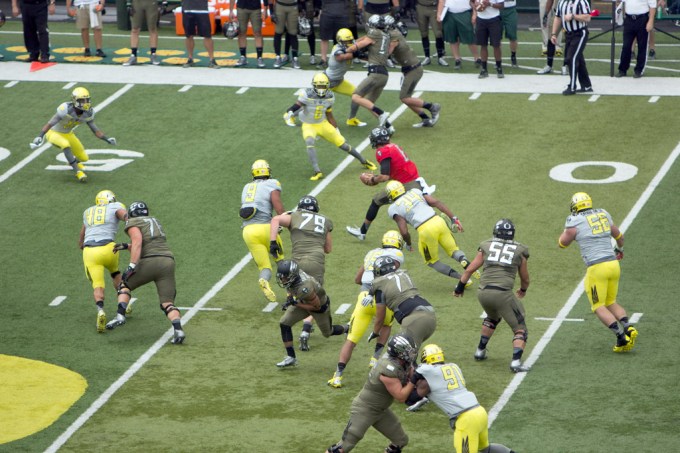 Matt Emrich Photo, Oregon Ducks wedding photographer