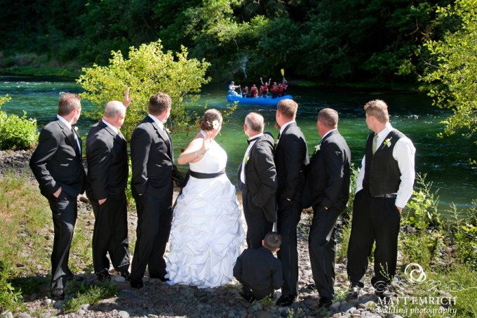 wedding photographer Eugene Oregon, Matt Emrich Photo, Eagle Rock Lodge wedding