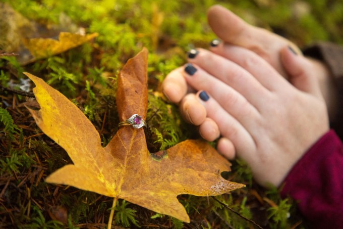 Eugene engagement photographer