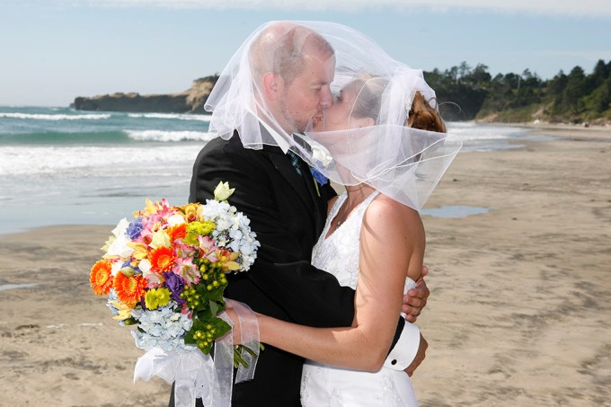 Oregon Coast wedding photographer